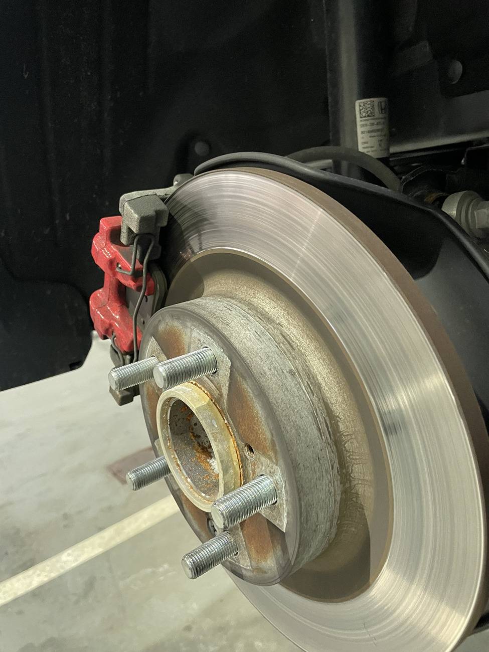 Acura Integra ITS DE5 Warped Rear Brakes 10K Miles IMG_2088