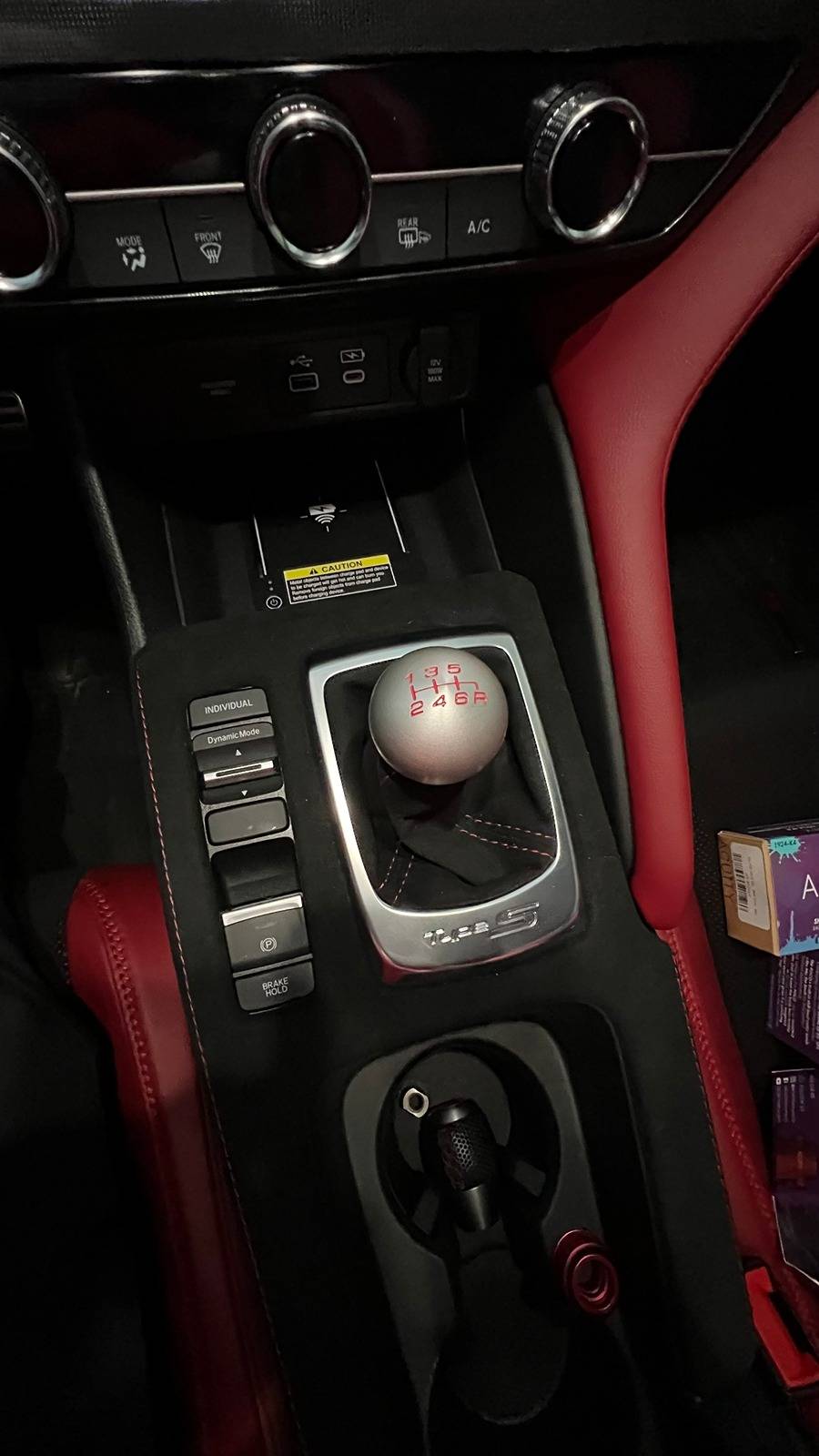 Acura Integra Shift knobs anyone? IMG_5084