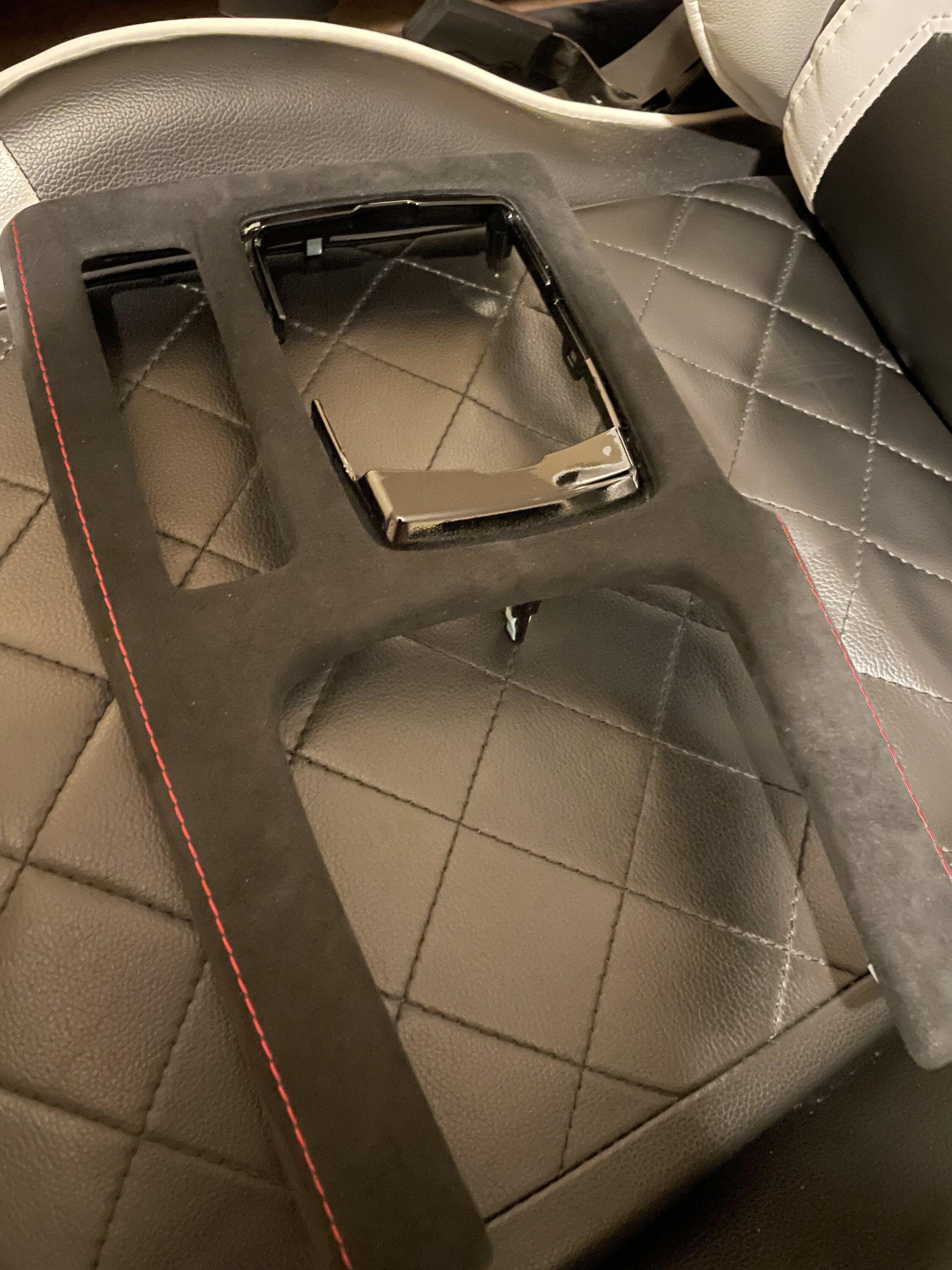 Acura Integra FS: Overland centre console, OEM trunk mat, tux mats IMG_7066