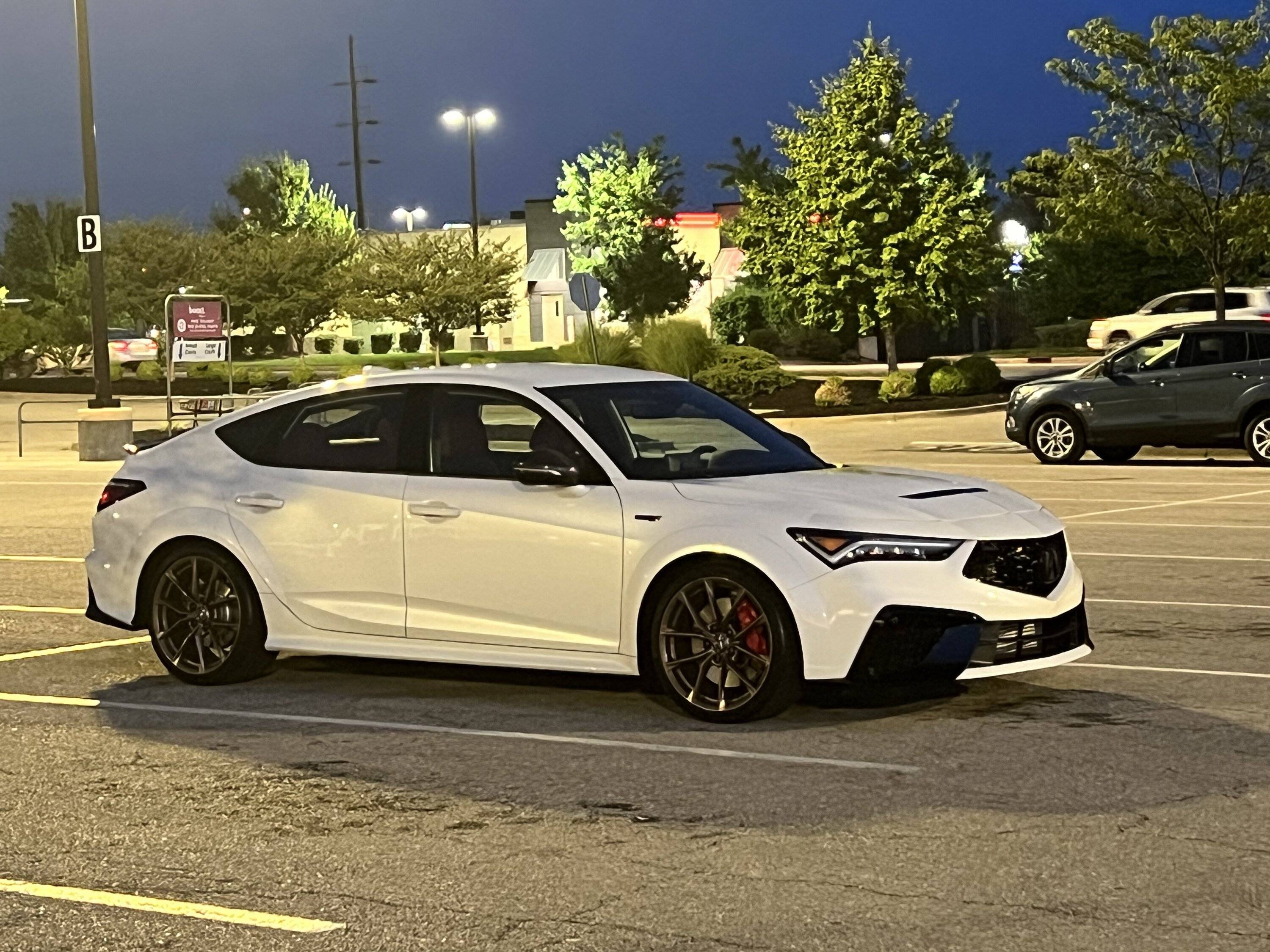 Acura Integra MSRP Type S vs Marked up Type R? integra_typeS