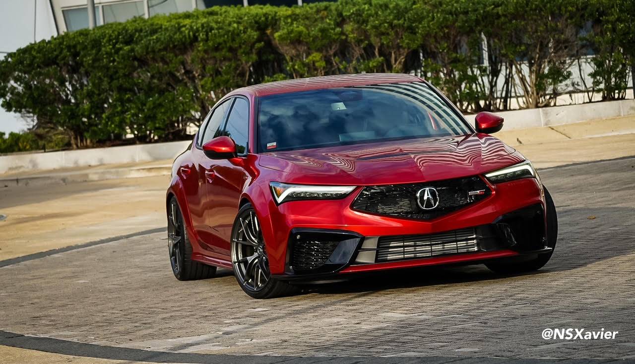 2024 INTEGRA TYPES / 1k miles / Performance Red over Black